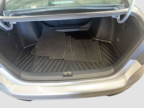 Used 2024 Honda Accord EX image 19