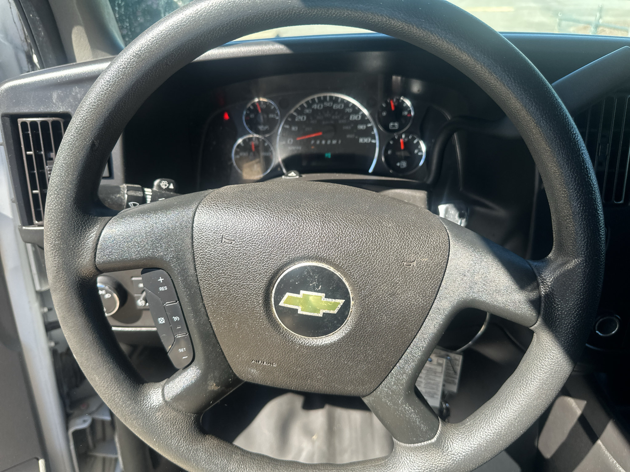 Used 2020 Chevrolet Express 2500 w/ Driver Convenience Package RWD image 17
