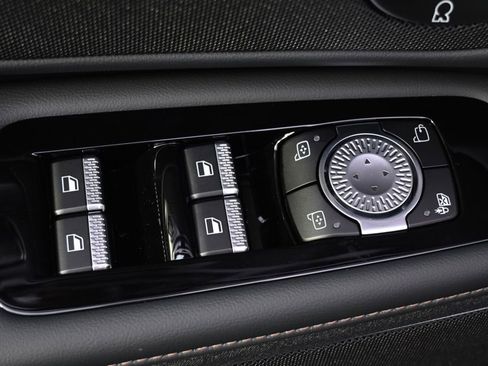 New 2026 Lincoln Nautilus Premier w/ Equipment Group 102A image 23