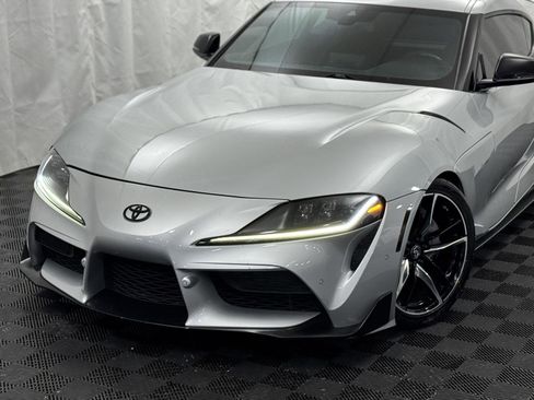 Used 2020 Toyota Supra w/ Driver Assist Package RWD image 3