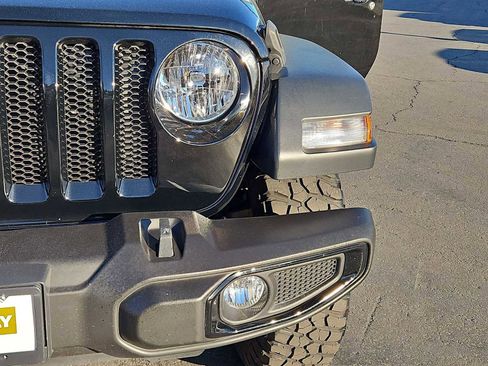 Used 2021 Jeep Wrangler Unlimited Sport image 11