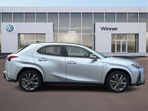 Used 2023 Lexus UX 250h F Sport image 7