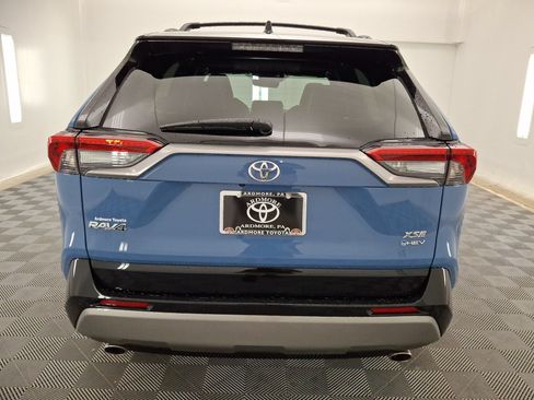 Used 2025 Toyota RAV4 XSE w/ Advanced Technology Package AWD/4WD image 23