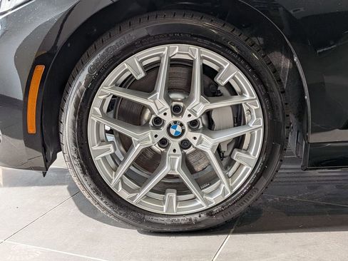 Used 2025 BMW 330i xDrive 330i xDrive w/ Premium Package image 32