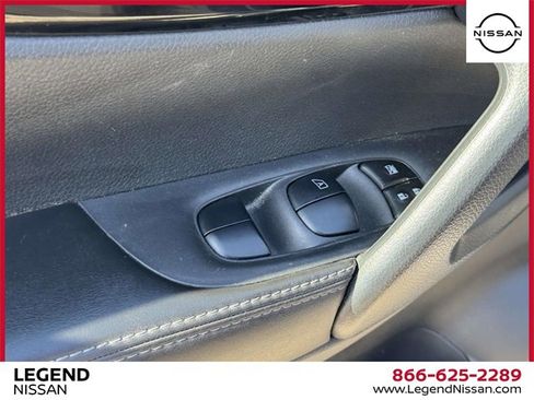 Certified 2022 Nissan Rogue Sport SL image 16