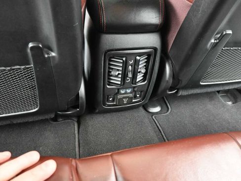 Used 2024 Dodge Durango R/T image 25