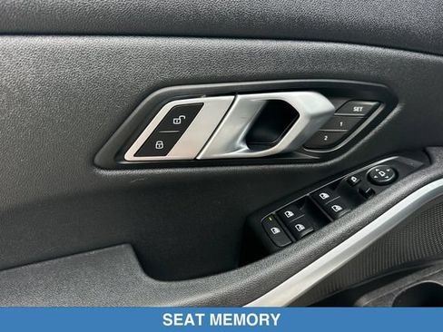 Used 2020 BMW 330i Sedan RWD image 12