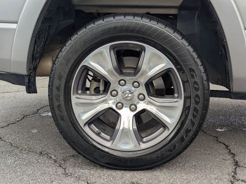 Used 2022 RAM 1500 Laramie image 29