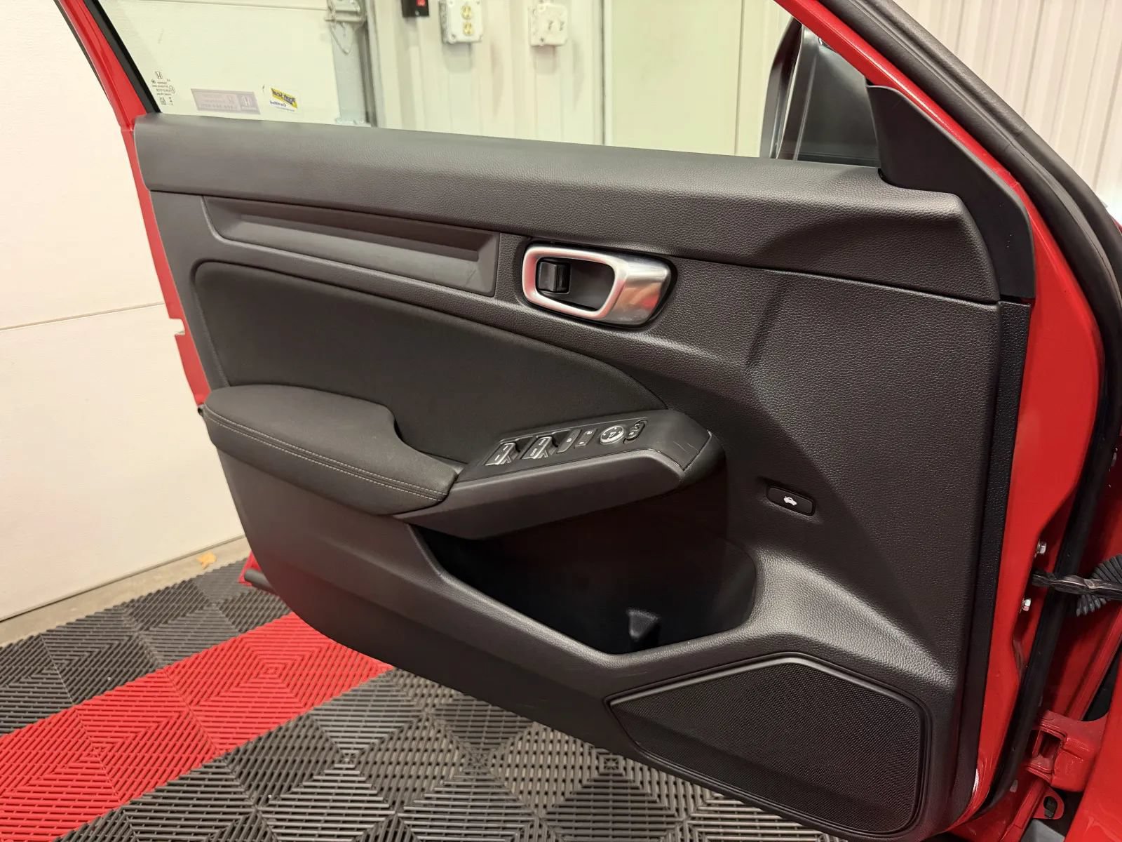 Used 2023 Honda Civic LX image 24