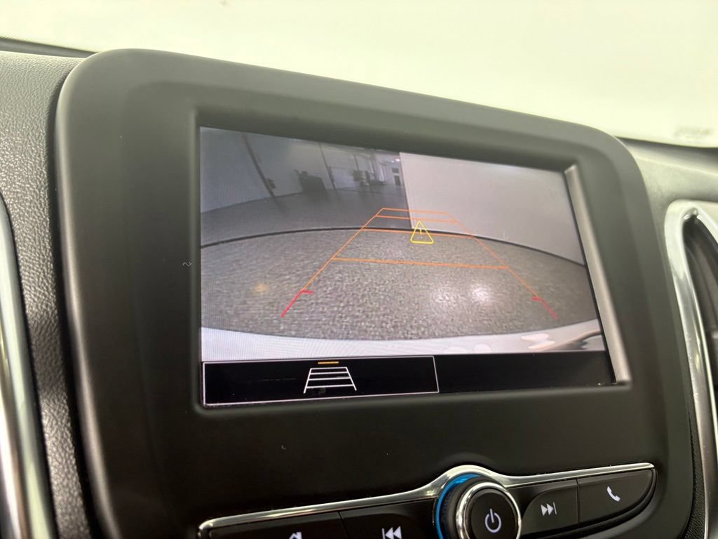 Used 2024 Chevrolet Equinox LS w/ LS Convenience Package FWD image 25