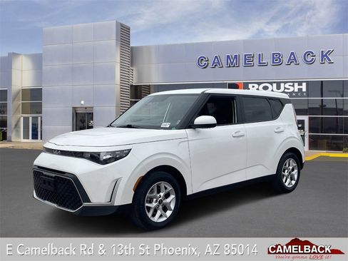 Used 2023 Kia Soul LX w/ Option Group 015 image 1