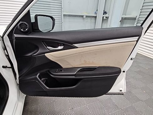Used 2021 Honda Civic EX image 32