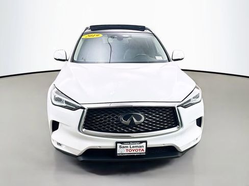 Used 2019 INFINITI QX50 Essential w/ Premium Heat Package image 2
