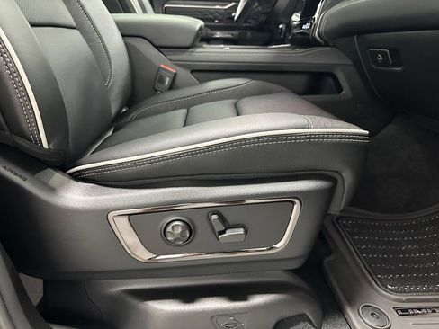 Used 2026 RAM 1500 Limited AWD/4WD image 61