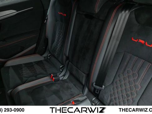 Used 2023 Lamborghini Urus Performante AWD/4WD image 93