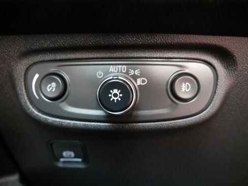 Used 2023 GMC Terrain SLT AWD/4WD image 26
