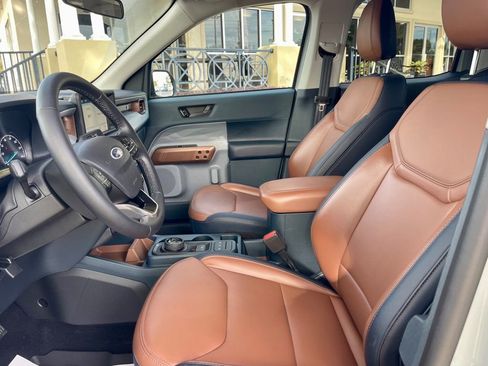 Used 2023 Ford Maverick Lariat image 10