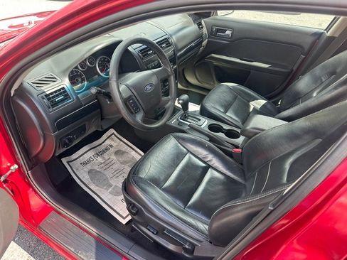 Used 2009 Ford Fusion SEL image 18