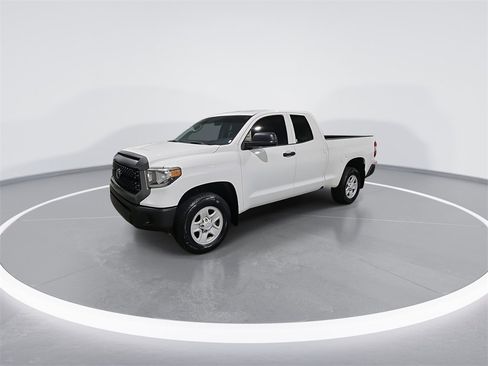 Used 2019 Toyota Tundra SR image 4