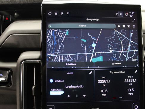 Used 2025 GMC Yukon Denali image 30