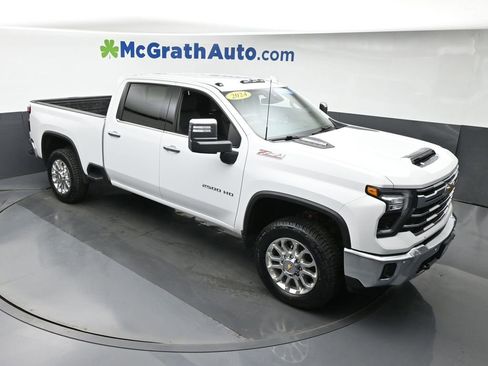 Certified 2024 Chevrolet Silverado 2500 LTZ w/ LTZ Convenience Package image 3