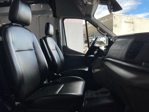 Used 2022 Ford Transit 150 Medium Roof image 16