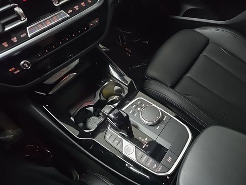 Used 2022 BMW X3 xDrive30i w/ Convenience Package image 27