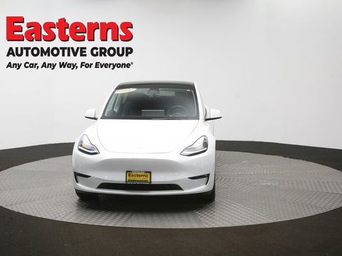 Used 2021 Tesla Model Y Long Range AWD/4WD image 47