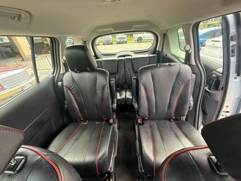 Used 2012 MAZDA MAZDA5 Grand Touring FWD image 16