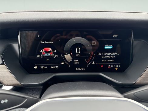 Used 2024 GMC Acadia Denali w/ LPO, Floor Liner Package image 29