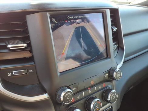 Used 2021 RAM 2500 Big Horn w/ Level 1 Equipment Group image 26