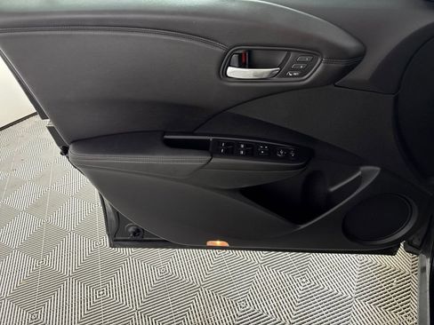 Used 2015 Acura RDX FWD image 9