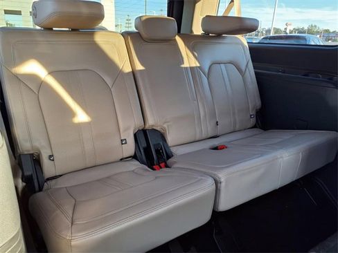 Used 2024 Ford Expedition Max Limited image 21
