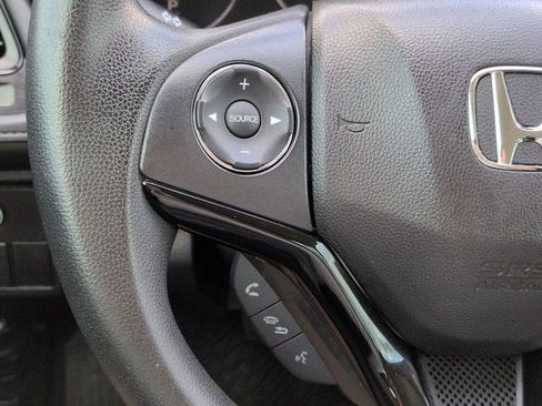 Used 2020 Honda HR-V LX image 23