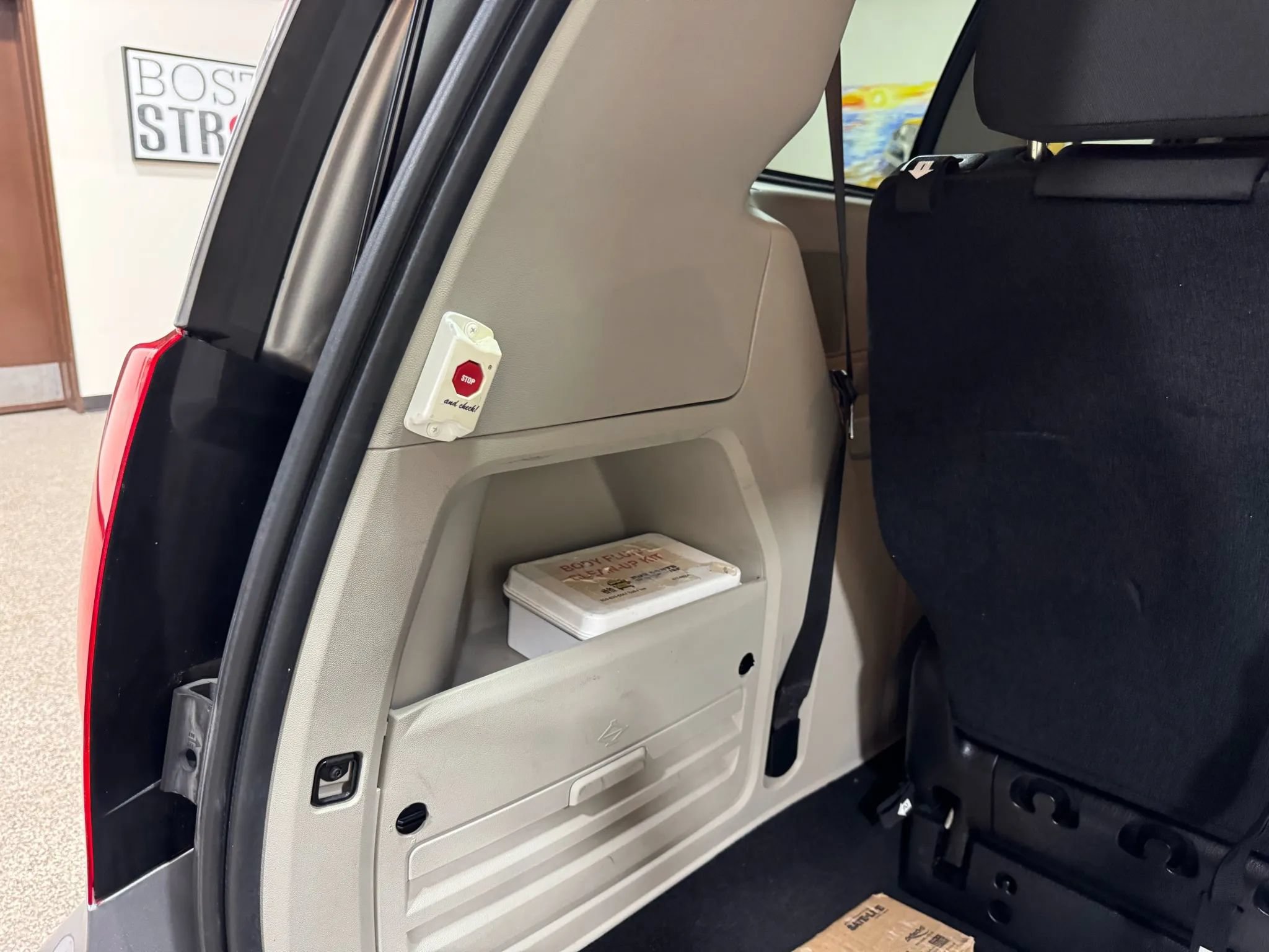 Used 2018 Dodge Grand Caravan SE FWD image 41