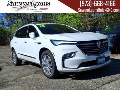 Certified 2024 Buick Enclave Essence w/ Experience Buick Package