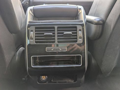 Used 2016 Land Rover Range Rover Sport HSE image 35