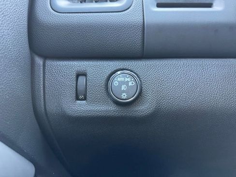 Used 2020 Chevrolet Colorado LT w/ Safety Package image 25