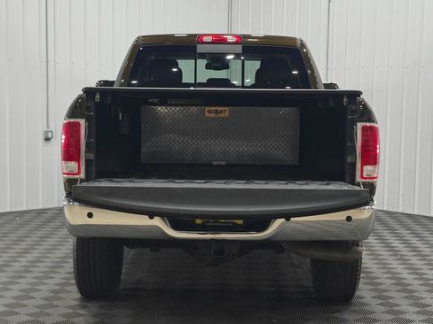 Used 2014 RAM 2500 Laramie w/ Convenience Group AWD/4WD image 25