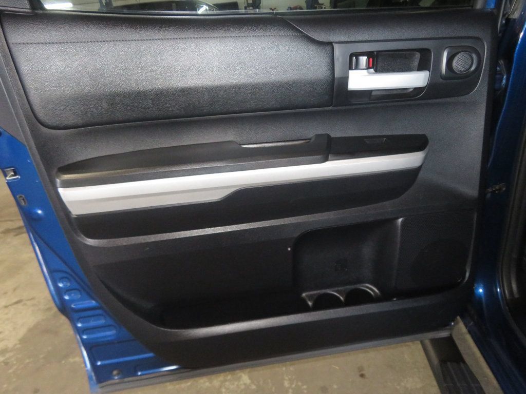 Used 2014 Toyota Tundra SR5 w/ SR5 Upgrade Package RWD image 23