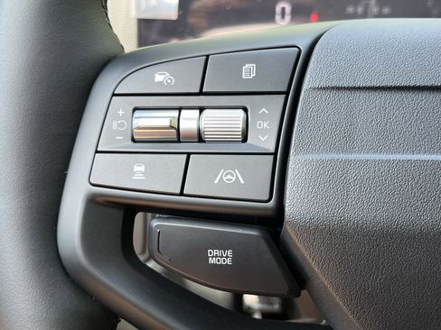 New 2026 Kia Sportage EX w/ EX Panorama Roof Package FWD image 16