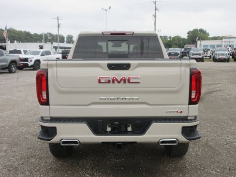 New 2026 GMC Sierra 1500 AT4 w/ AT4 Premium Package image 6