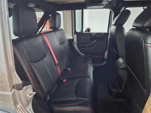 Certified 2017 Jeep Wrangler Unlimited Rubicon image 16
