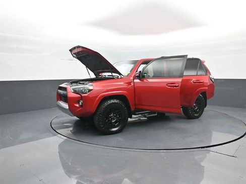 Used 2024 Toyota 4Runner TRD Off-Road Premium w/ Off Road Premium Plus Package AWD/4WD image 43
