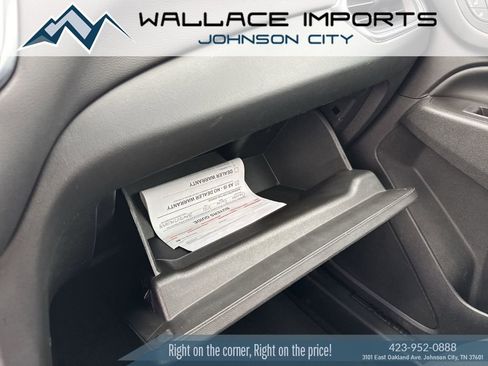 Used 2021 Chevrolet Equinox LT w/ LPO, Cargo Package image 21