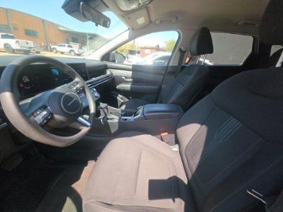Used 2025 Hyundai Tucson SEL FWD image 10