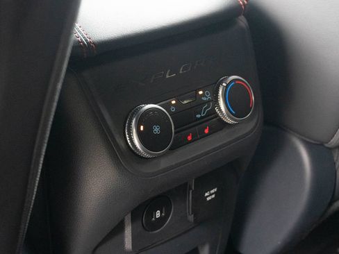 Used 2025 Ford Explorer ST RWD image 26