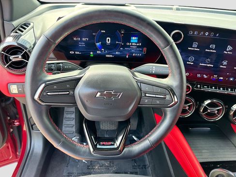 Used 2024 Chevrolet Blazer EV RS RWD image 11