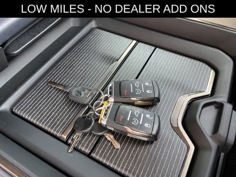 Used 2022 RAM 2500 Limited AWD/4WD image 35