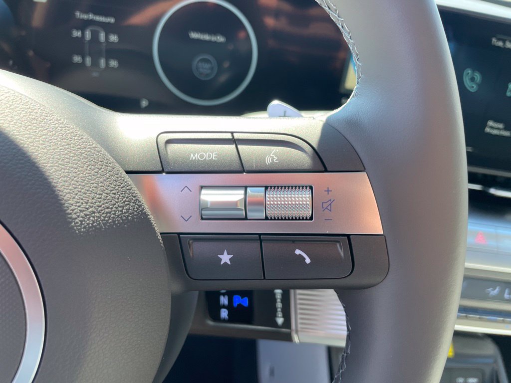 New 2027 Hyundai Kona Limited FWD image 19